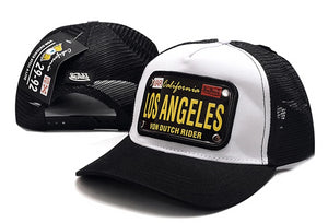 Von Dutch Snapbacks Hat Black White - thehatslover